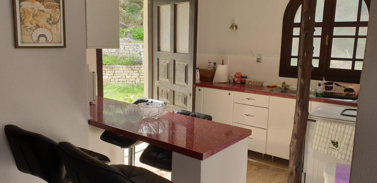 Angela Apartments Pool Gardens And Sea Views Agios Stefanos Avliotes  Luaran gambar