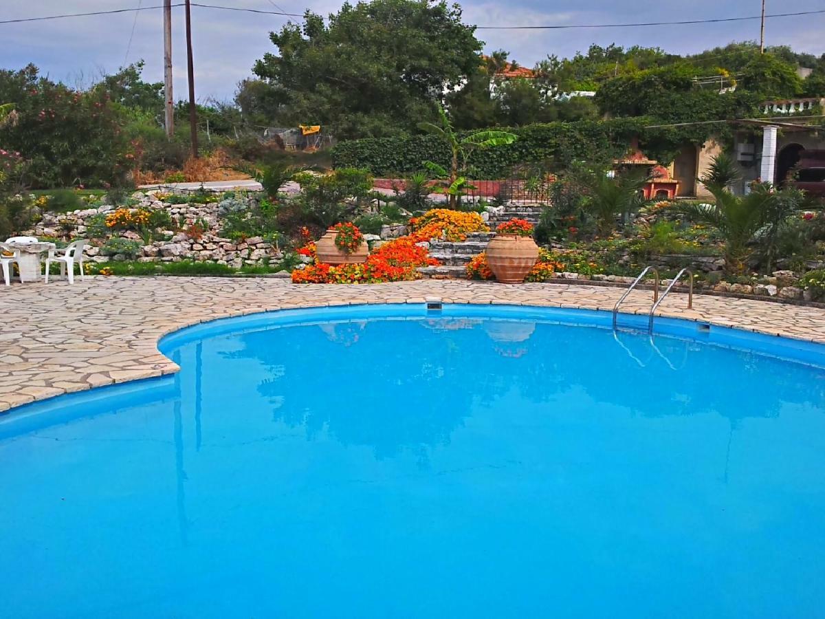 Angela Apartments Pool Gardens And Sea Views Agios Stefanos Avliotes  Luaran gambar