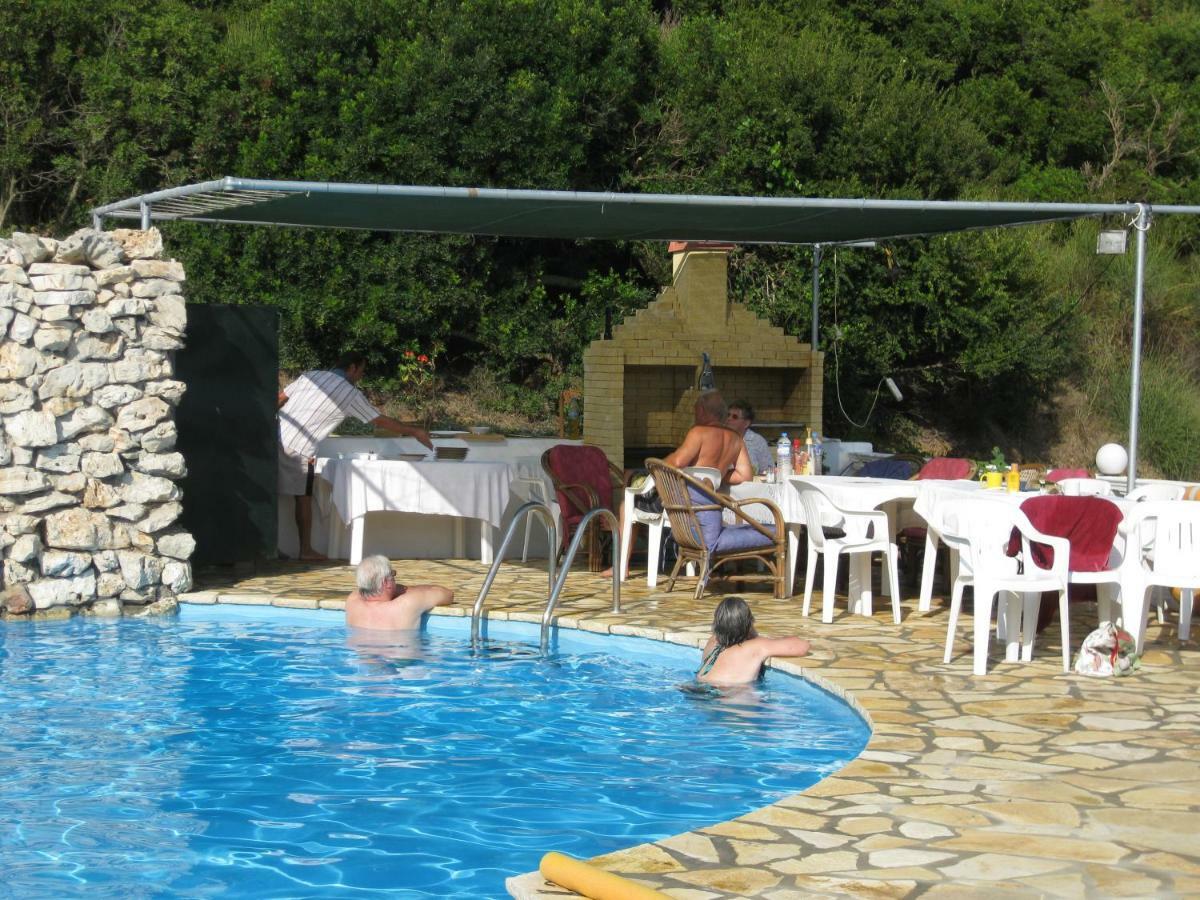 Angela Apartments Pool Gardens And Sea Views Agios Stefanos Avliotes  Luaran gambar